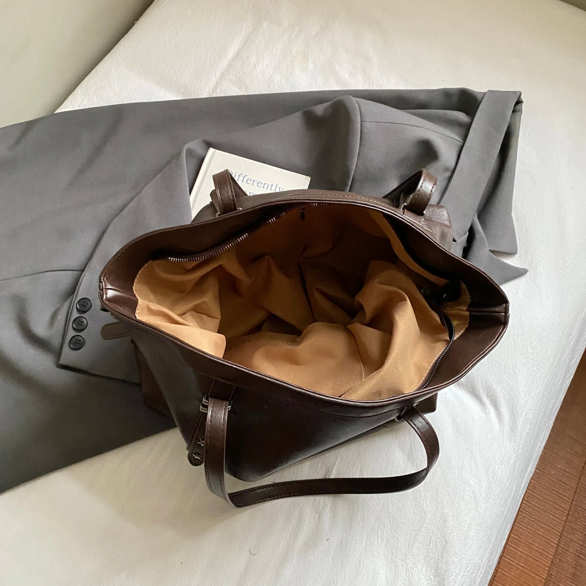 Women's Bag Large Capacity Shoulder Bags High Quality PU Leather Handbags and Purse Female Retro Tote Bags sac a main femme